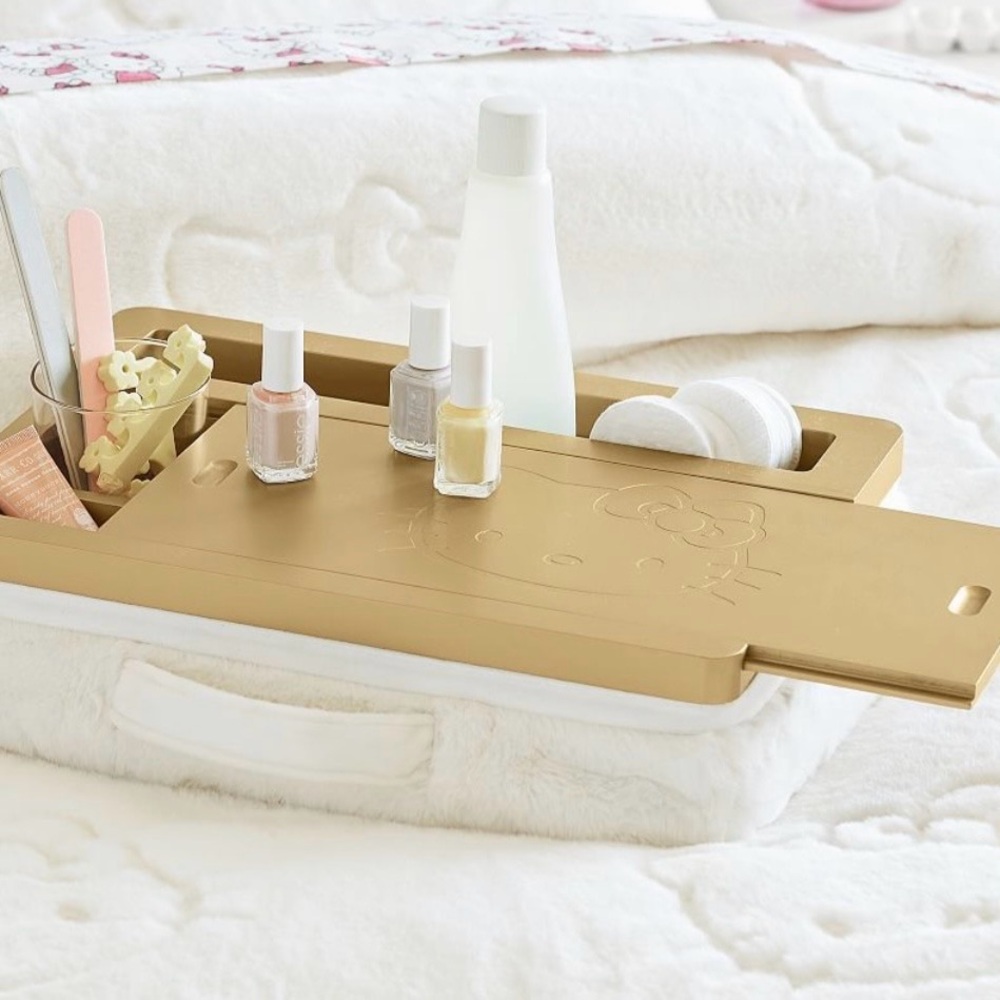 Pottery Barn Teen 💛 * Hello Kitty * 💛 Deluxe Mani/Pedi Lapdesk New w/ minor flaw